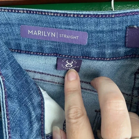 NYDJ Marilyn Straight Jeans Size 8P 8 Petite GUC! - Picture 3 of 7